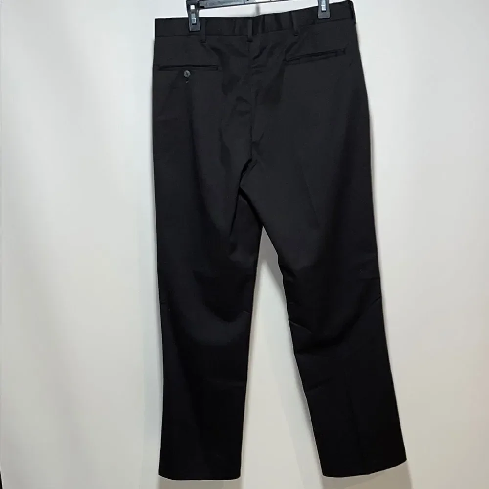 Black Dress Pants with Straight Leg and Smooth Fabric